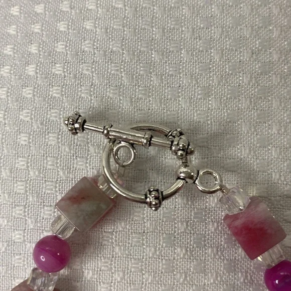 Handcrafted Glass, Hot Pink Agate and Candy Quartz Bracelet and Earrings Set - Picture 3 of 6